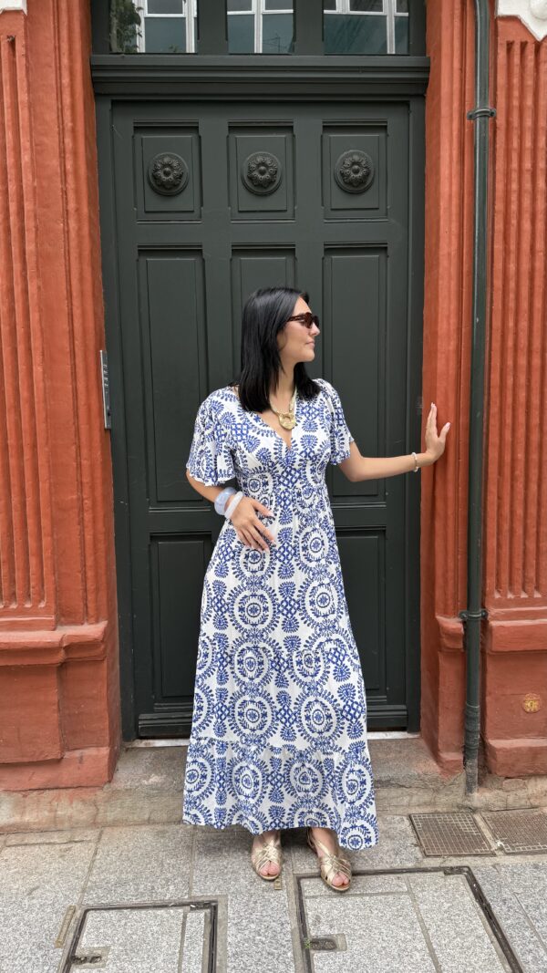 Robe – Image 4