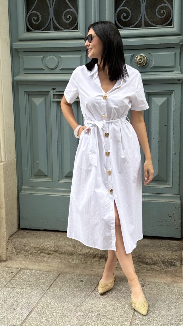 Robe – Image 5